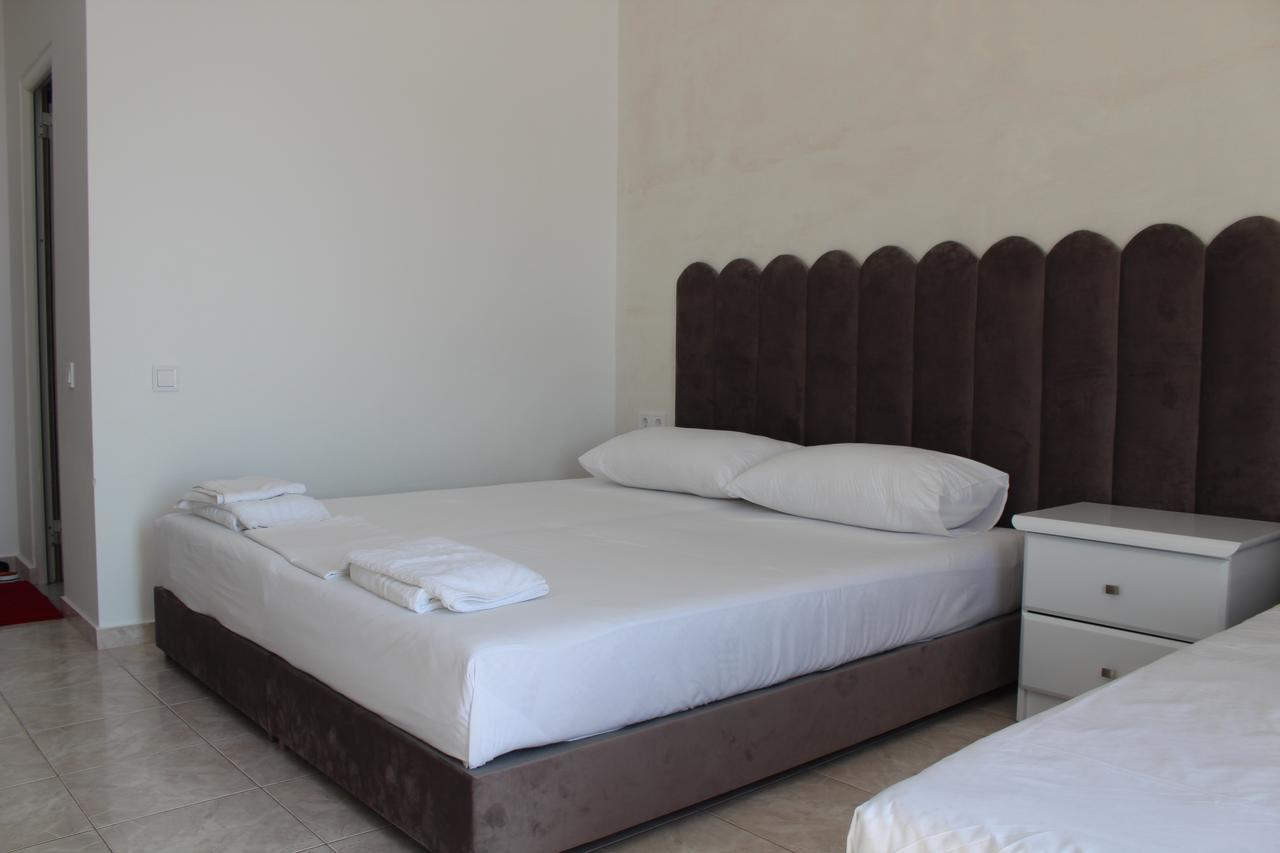 Kompleks Keljani Hotell Sarandë Eksteriør bilde